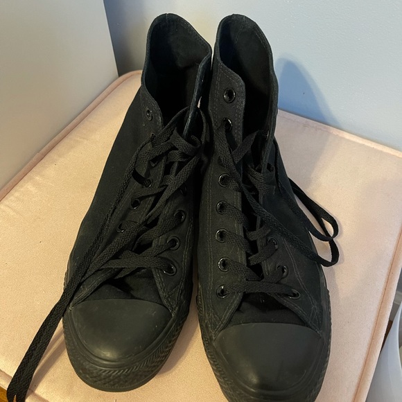 Converse All Black High Top